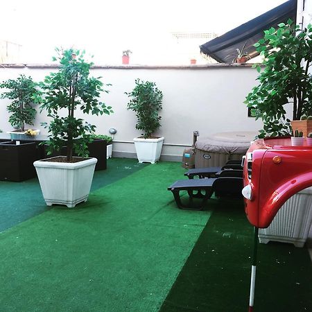 Mola Rooms Наполи Екстериор снимка